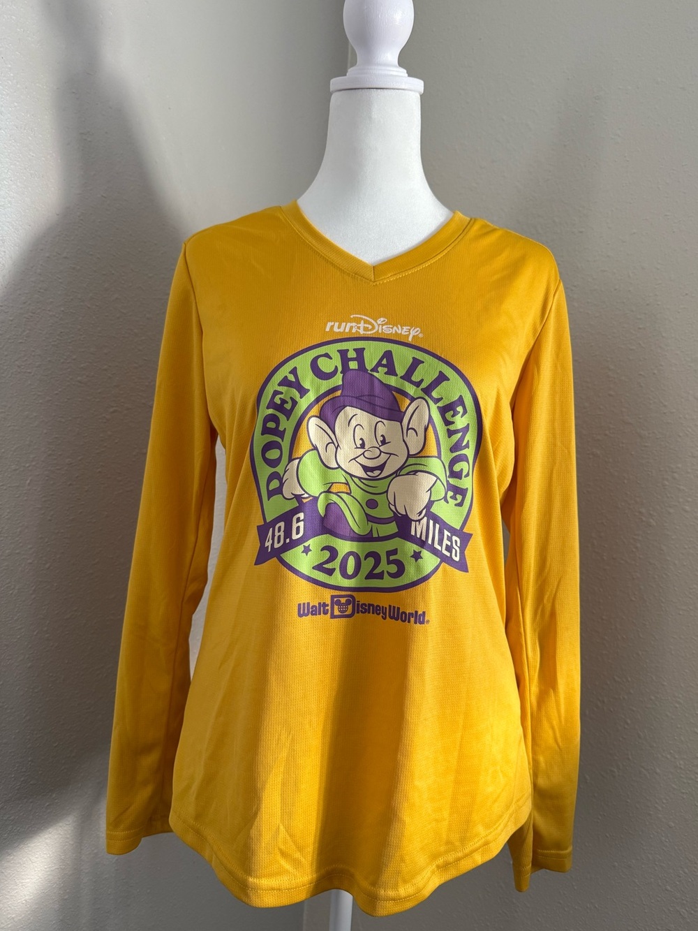 runDisney Dopey Challenge 2025 Long Sleeve Performance Shirt Women’s Small